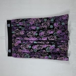 NWT LuLaRoe Lola Skirt size 2XL Floral Print on Black Background